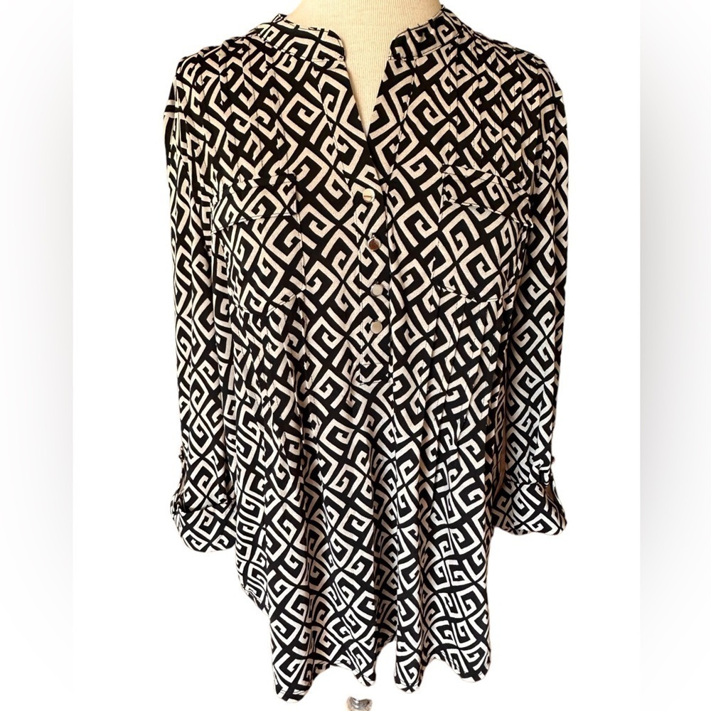 COCOMO Medium beige black 3/4 sleeve women's Pintuck Blouse top tunic shi…